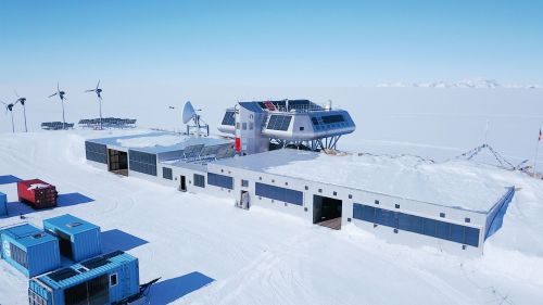 Flygfoto över forskningsstationen Princess Elisabeth Antarctica