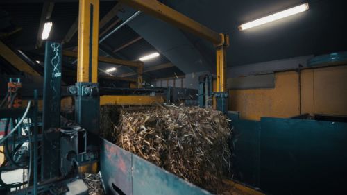 Teaserbillede af artikel: MCK Automatik. Hvordan MCK Automatik bruger ifm's IO-Link-sensorer til intelligent industriel automatisering