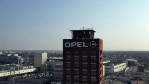 3D sensor from ifm provides efficient support for Opel's plant construction